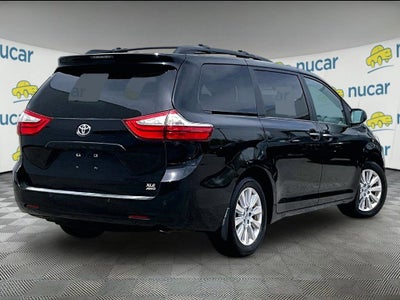 2015 Toyota Sienna XLE 7 Passenger