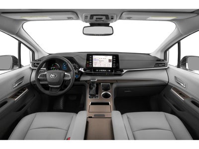 2022 Toyota Sienna XLE