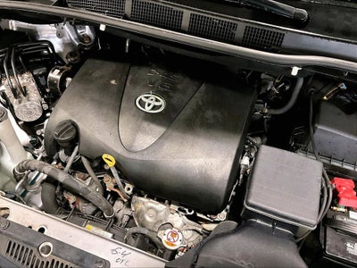 2017 Toyota Sienna LE 8 Passenger