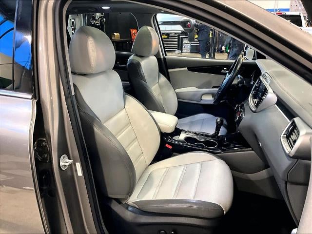 2019 Kia Sorento SX V6