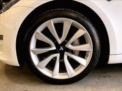 2020 Tesla Model 3 Performance