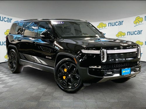 2024 Rivian R1S Adventure