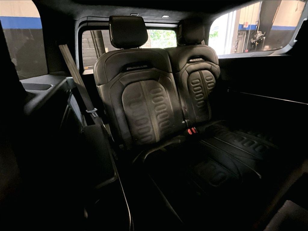 2024 Rivian R1S Adventure