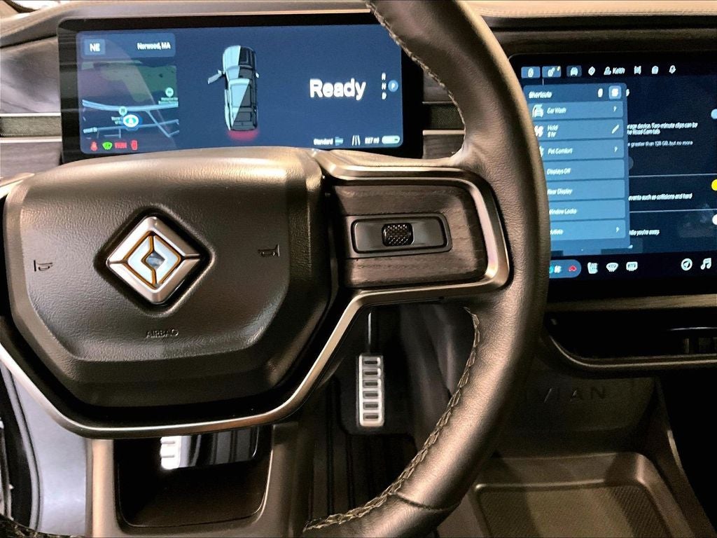 2024 Rivian R1S Adventure