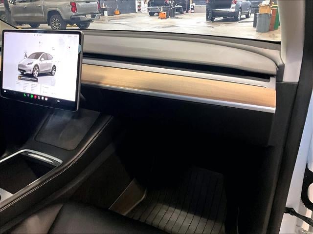 2023 Tesla Model Y AWD