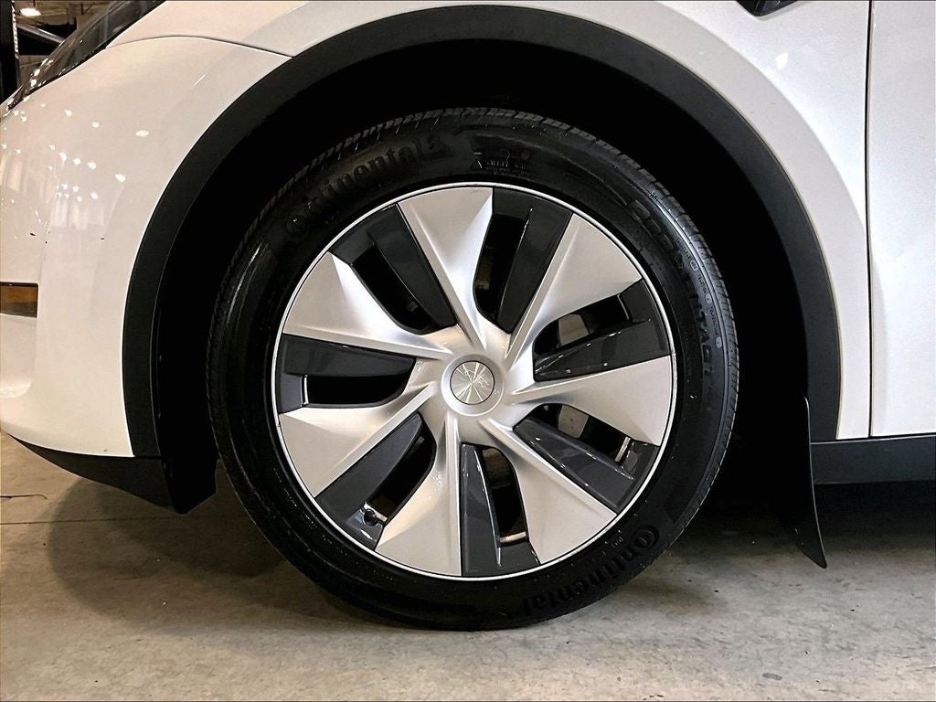 2023 Tesla Model Y AWD