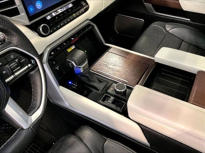 2024 Toyota Sequoia Capstone