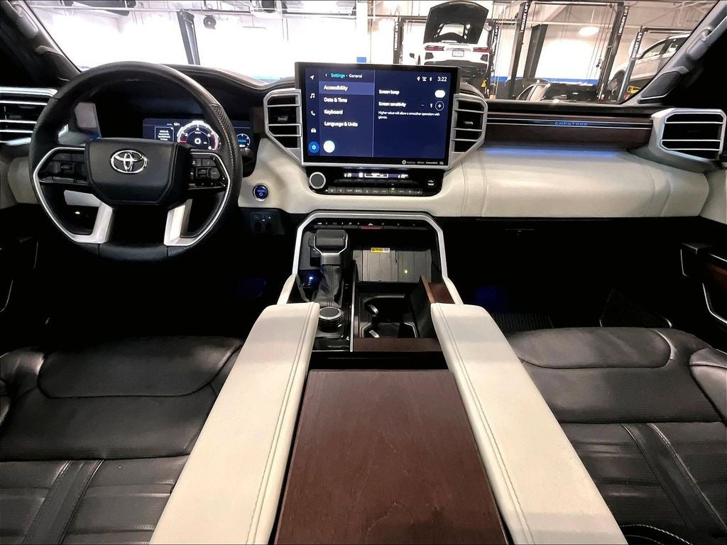 2024 Toyota Sequoia Capstone