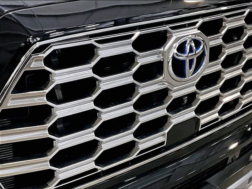 2024 Toyota Sequoia Capstone