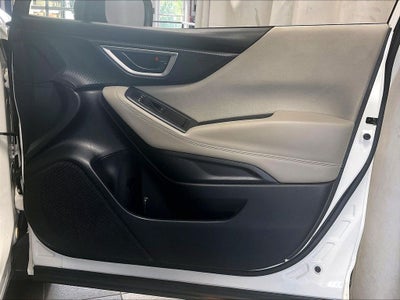 2023 Subaru Forester Base