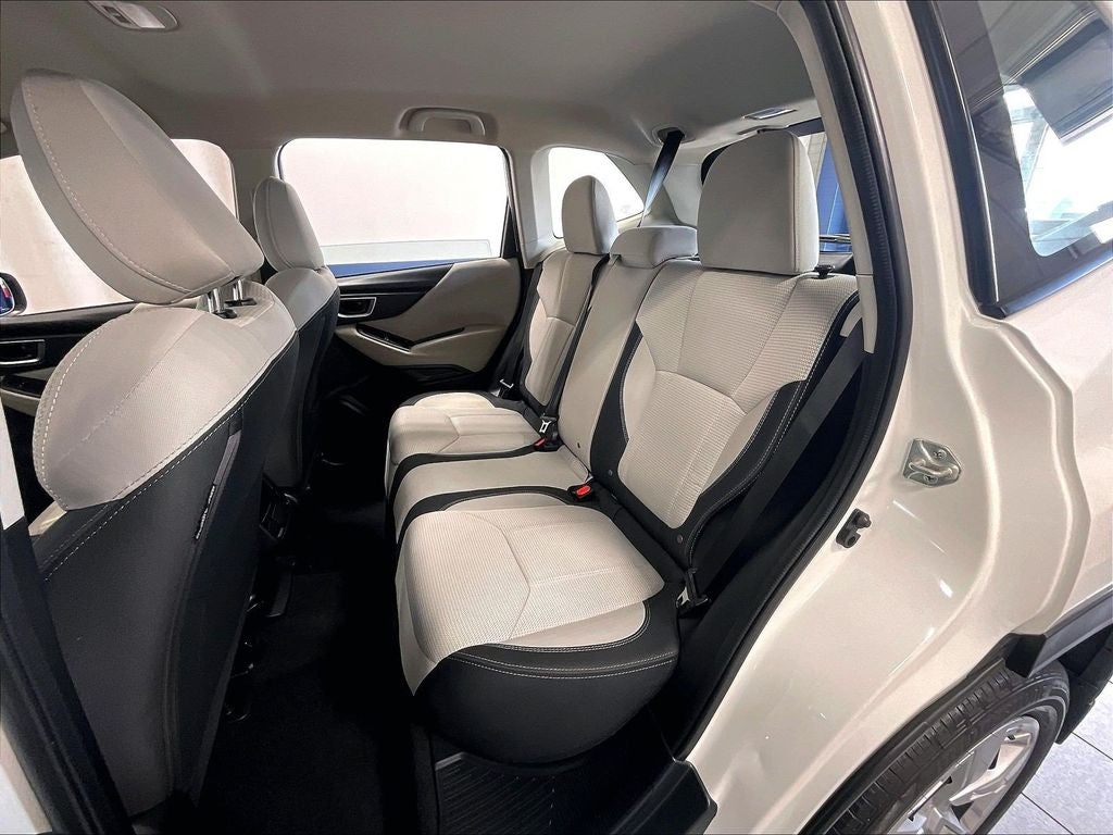2023 Subaru Forester Base