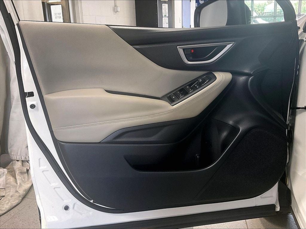 2023 Subaru Forester Base