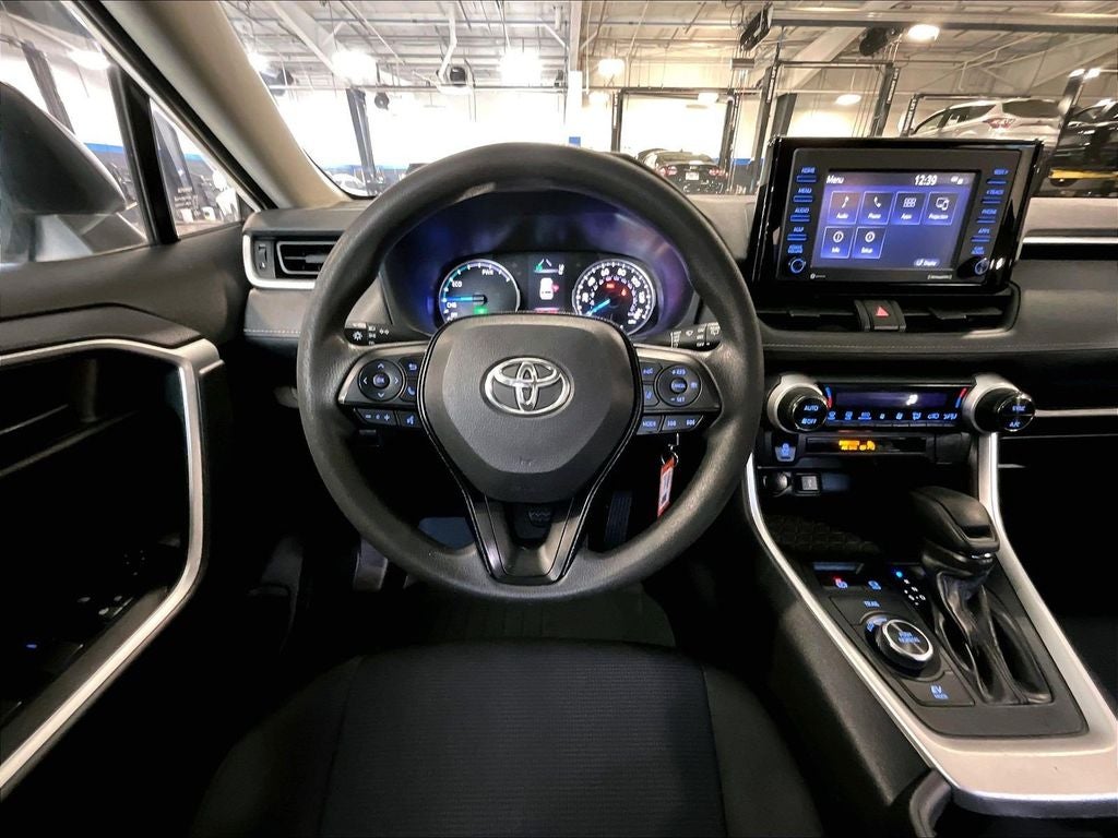 2020 Toyota RAV4 Hybrid LE