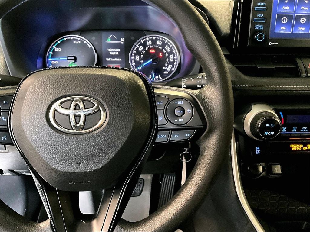 2020 Toyota RAV4 Hybrid LE