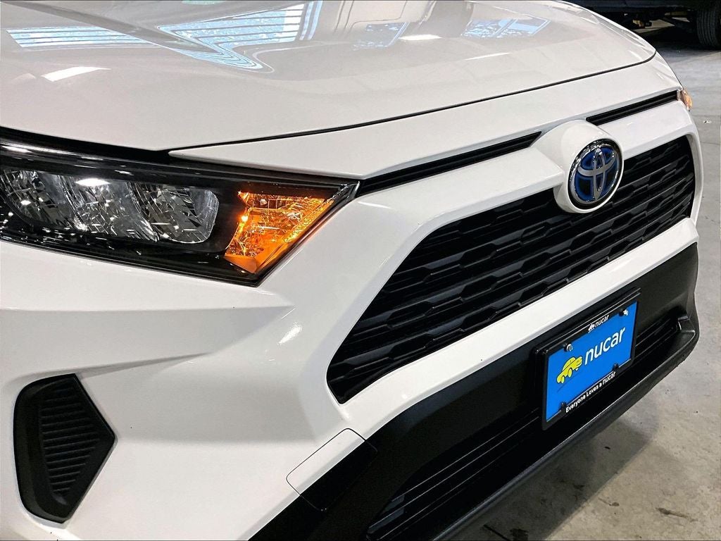2020 Toyota RAV4 Hybrid LE