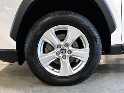 2020 Toyota RAV4 Hybrid LE