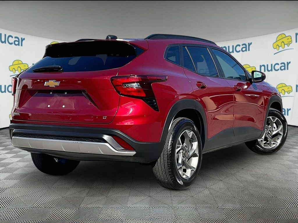 2025 Chevrolet Trax LT