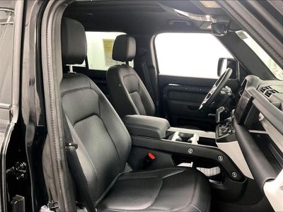 2025 Land Rover Defender S