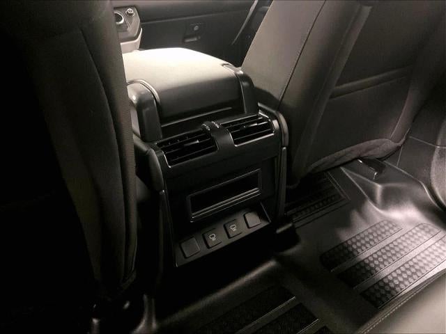 2025 Land Rover Defender S