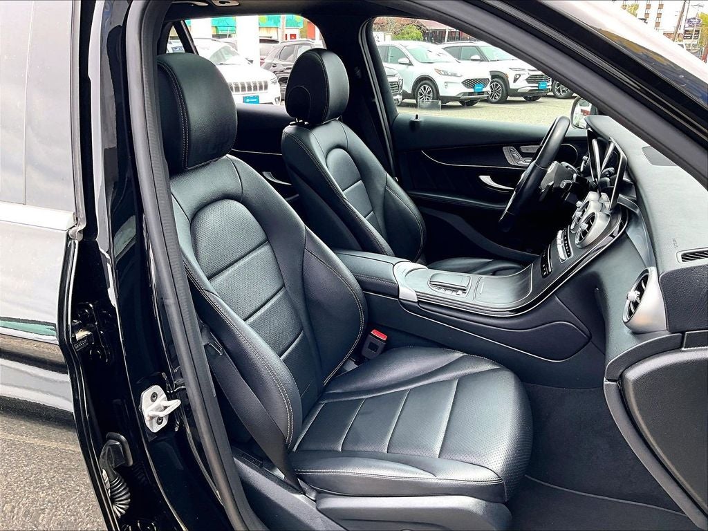 2022 Mercedes-Benz GLC GLC 300 4MATIC®