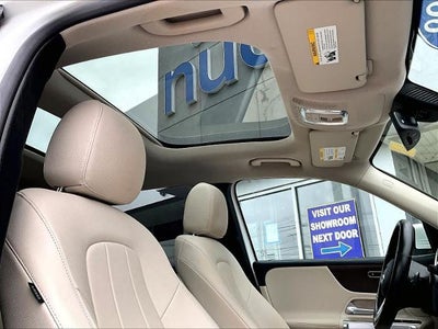 2022 Mercedes-Benz GLB 250