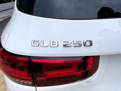 2022 Mercedes-Benz GLB 250