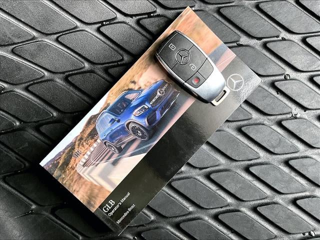 2022 Mercedes-Benz GLB 250