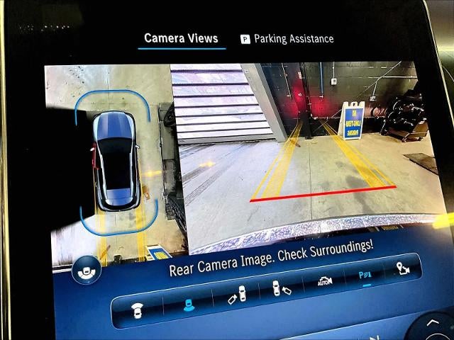 2023 Mercedes-Benz GLC 300