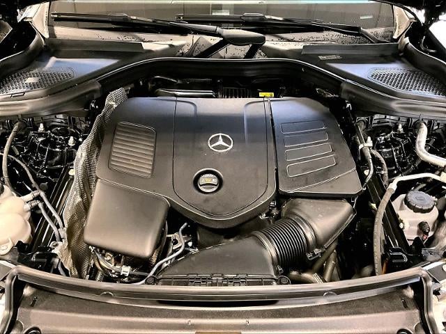 2023 Mercedes-Benz GLC 300