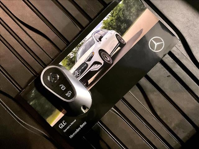 2023 Mercedes-Benz GLC 300