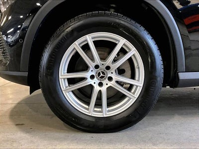 2023 Mercedes-Benz GLC 300