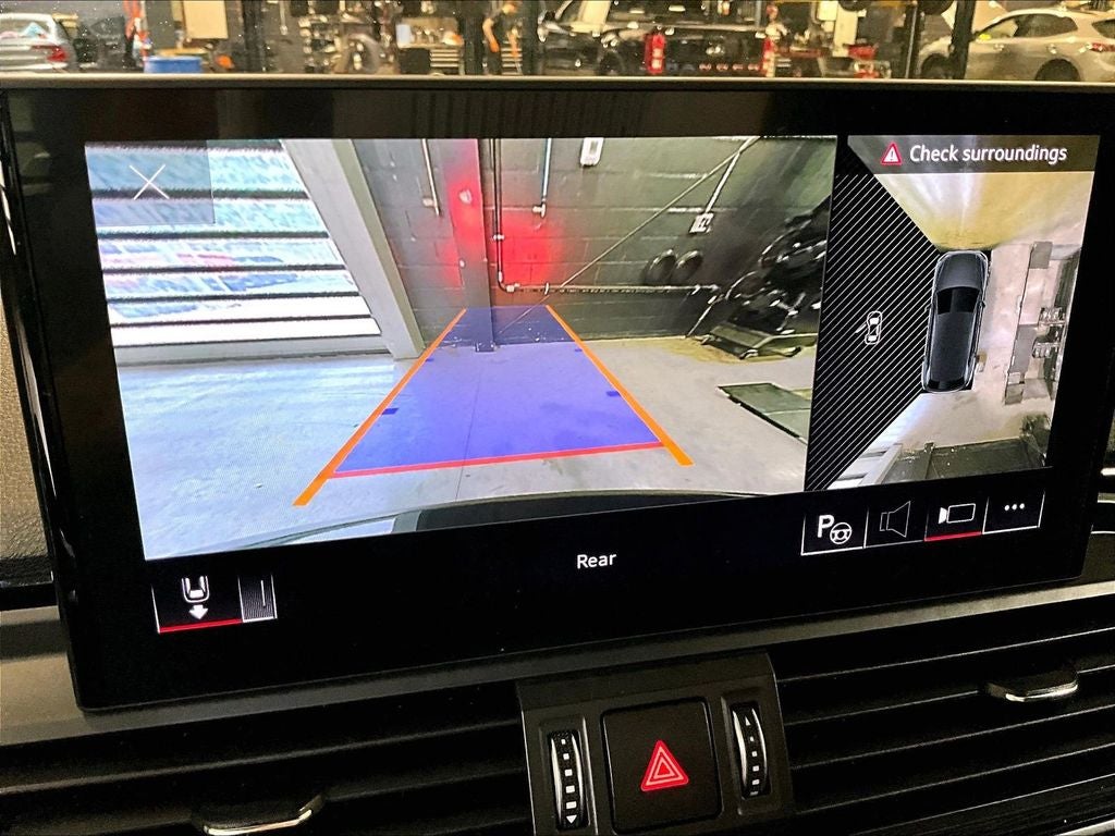 2021 Audi SQ5 Prestige quattro