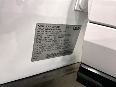 2025 Audi Q5 S line Premium