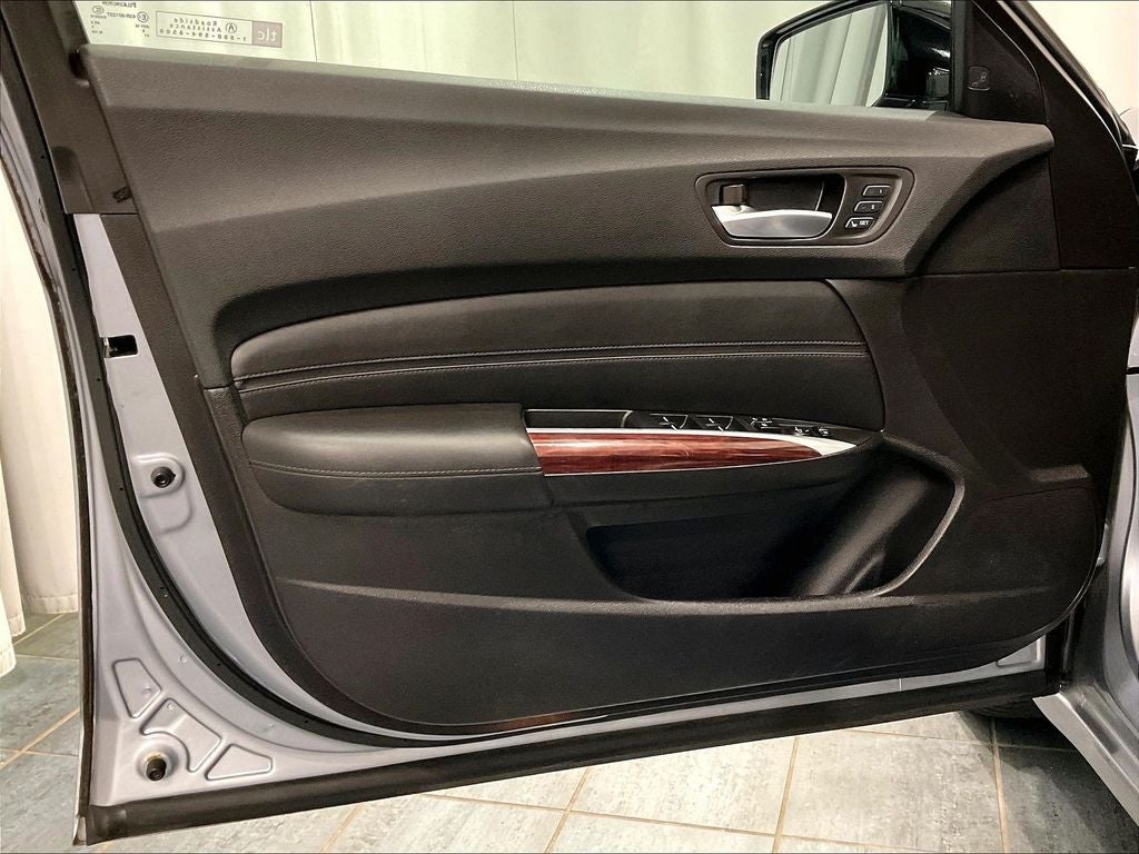 2015 Acura TLX 3.5L V6 SH-AWD w/Technology Package