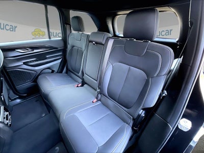2024 Jeep Grand Cherokee Laredo X