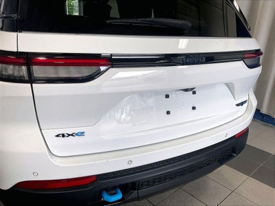 2022 Jeep Grand Cherokee Trailhawk 4xe