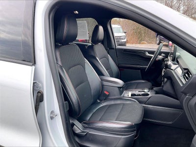 2025 Ford Escape ST-Line Select
