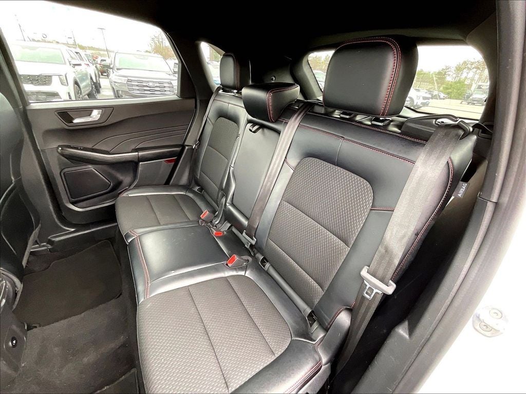 2025 Ford Escape ST-Line Select
