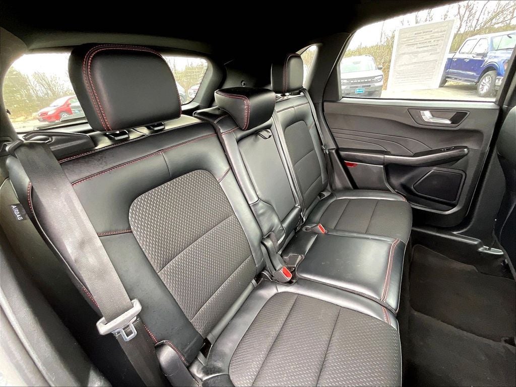 2025 Ford Escape ST-Line Select