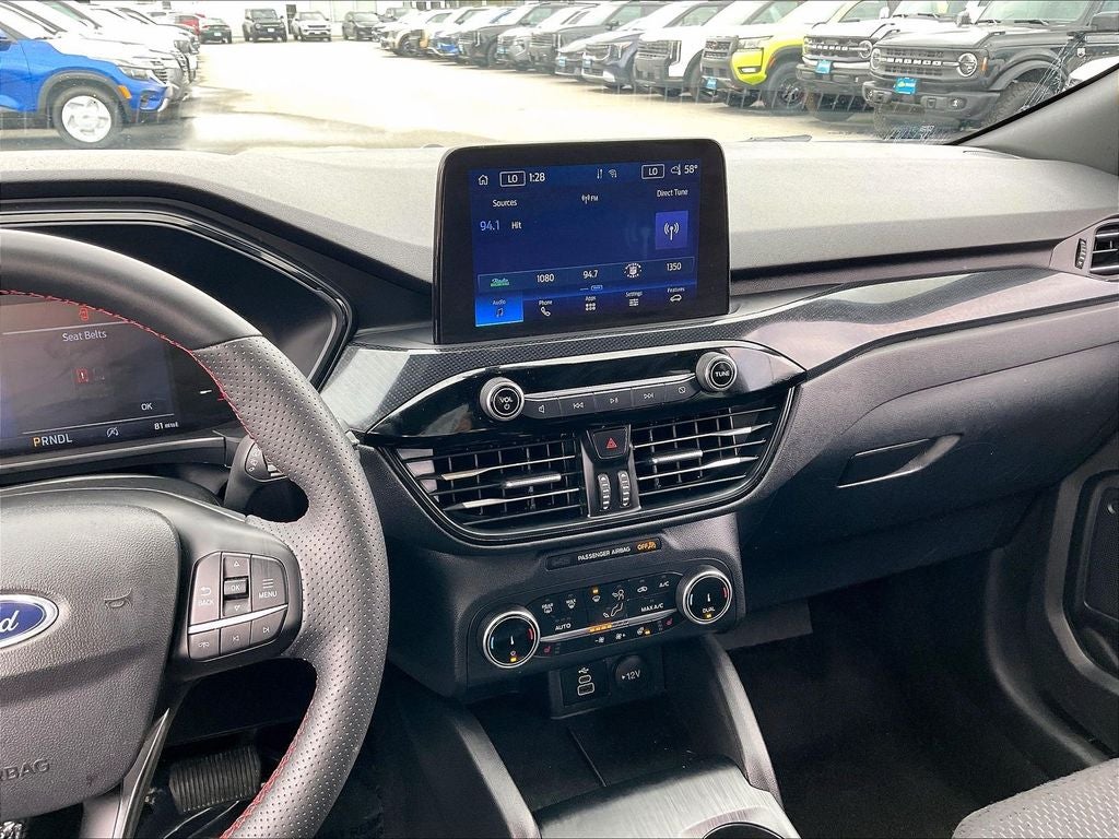 2025 Ford Escape ST-Line Select