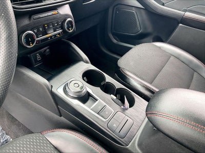 2025 Ford Escape ST-Line Select