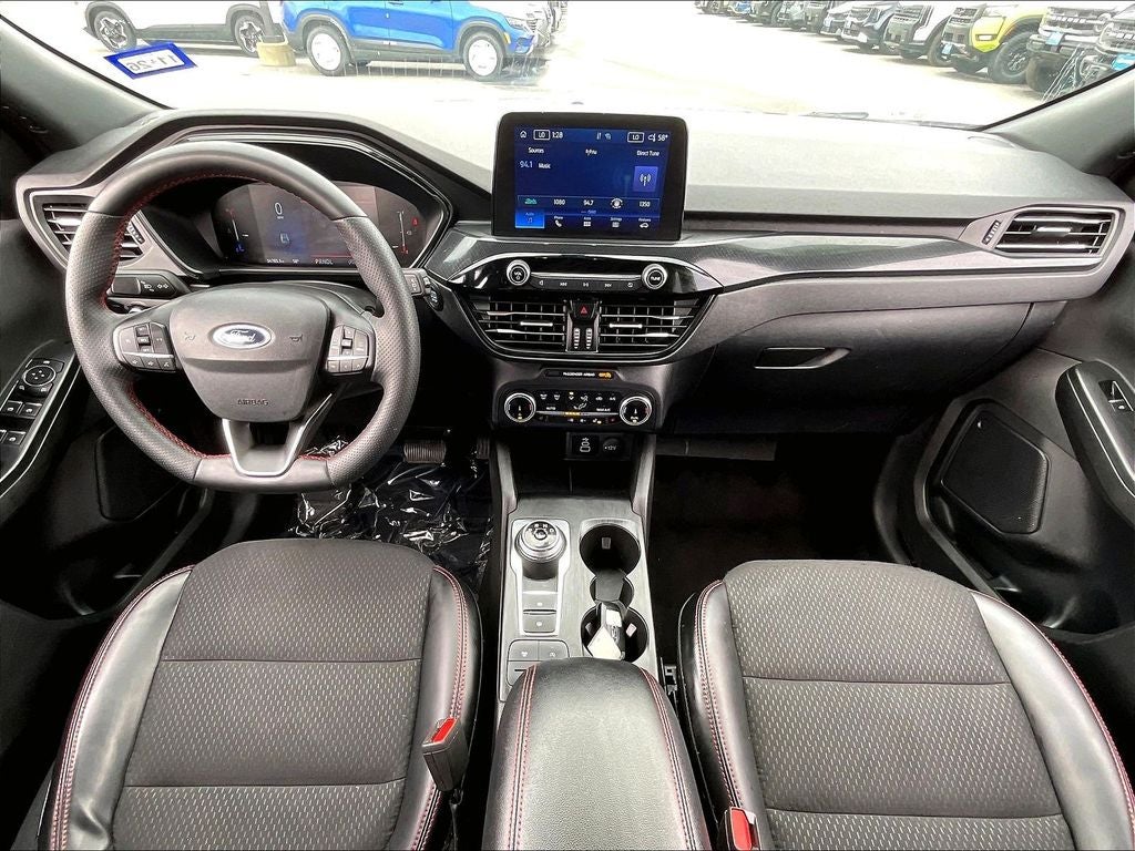 2025 Ford Escape ST-Line Select