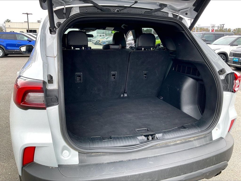 2025 Ford Escape ST-Line Select