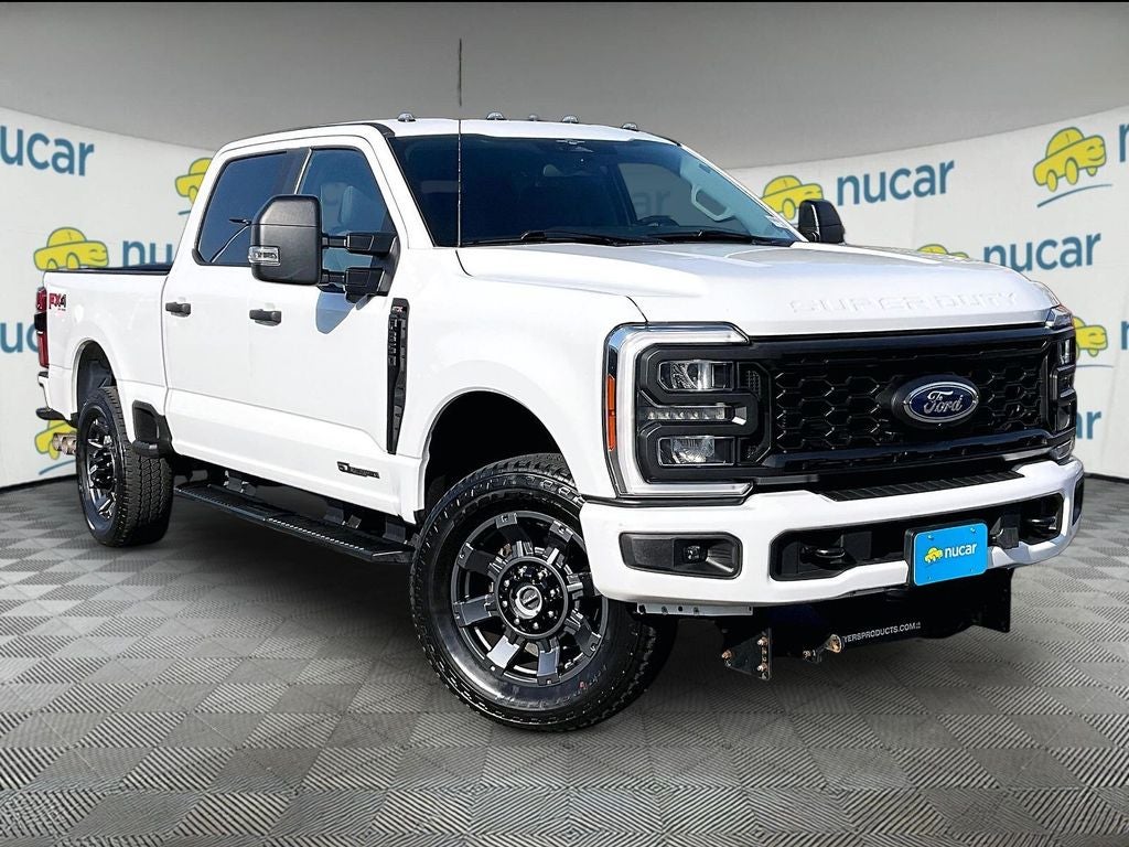 2023 Ford Super Duty F-250 SRW XL 4WD Crew Cab 6.75' Box