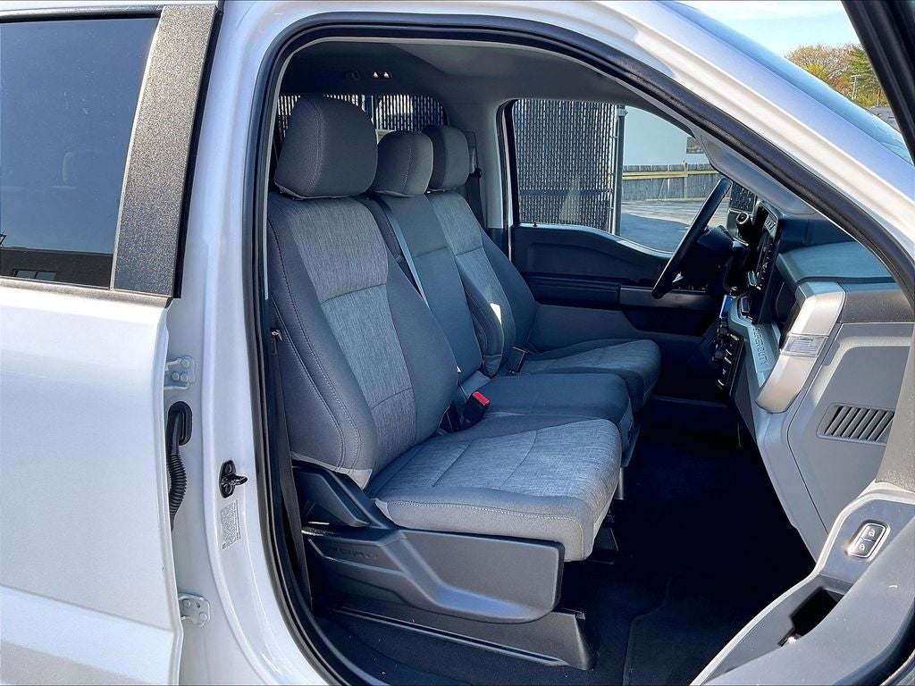 2023 Ford Super Duty F-250 SRW XL 4WD Crew Cab 6.75' Box
