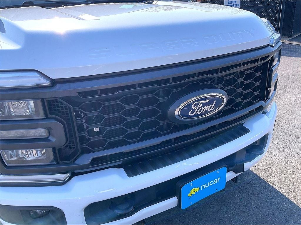 2023 Ford Super Duty F-250 SRW XL 4WD Crew Cab 6.75' Box