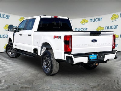 2023 Ford Super Duty F-250 SRW XL 4WD Crew Cab 6.75' Box