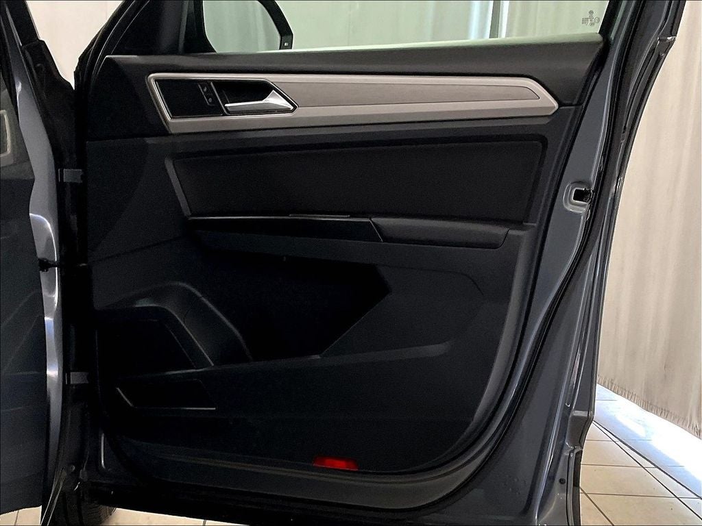 2018 Volkswagen Atlas S 4Motion