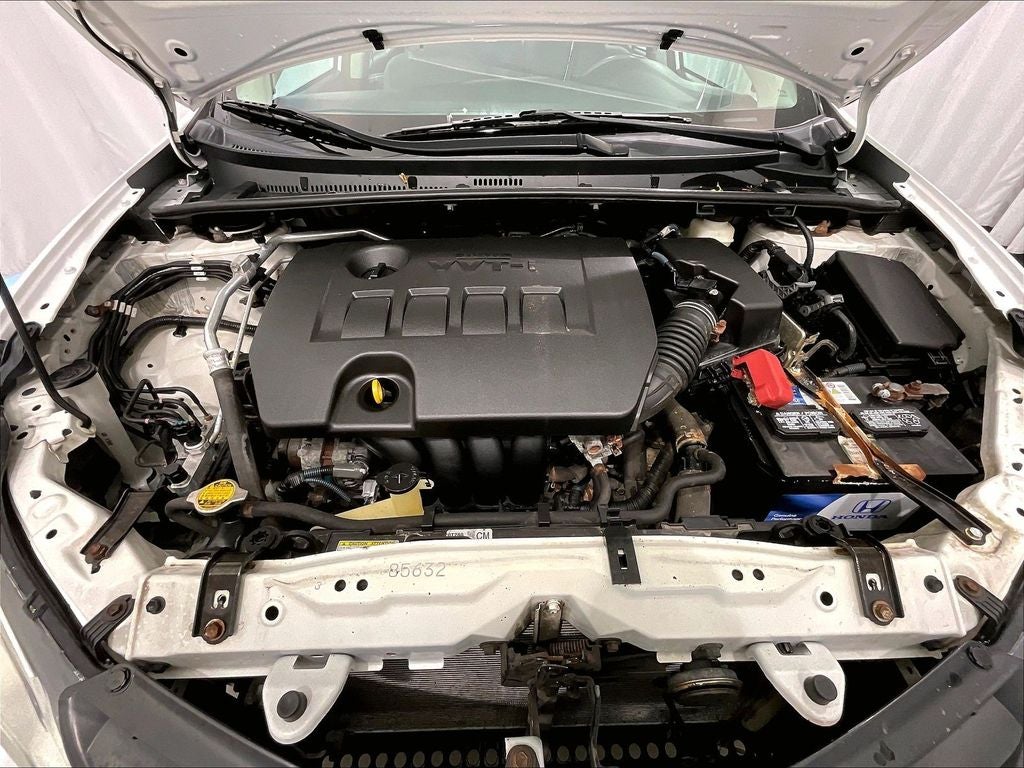 2014 Toyota Corolla LE Plus