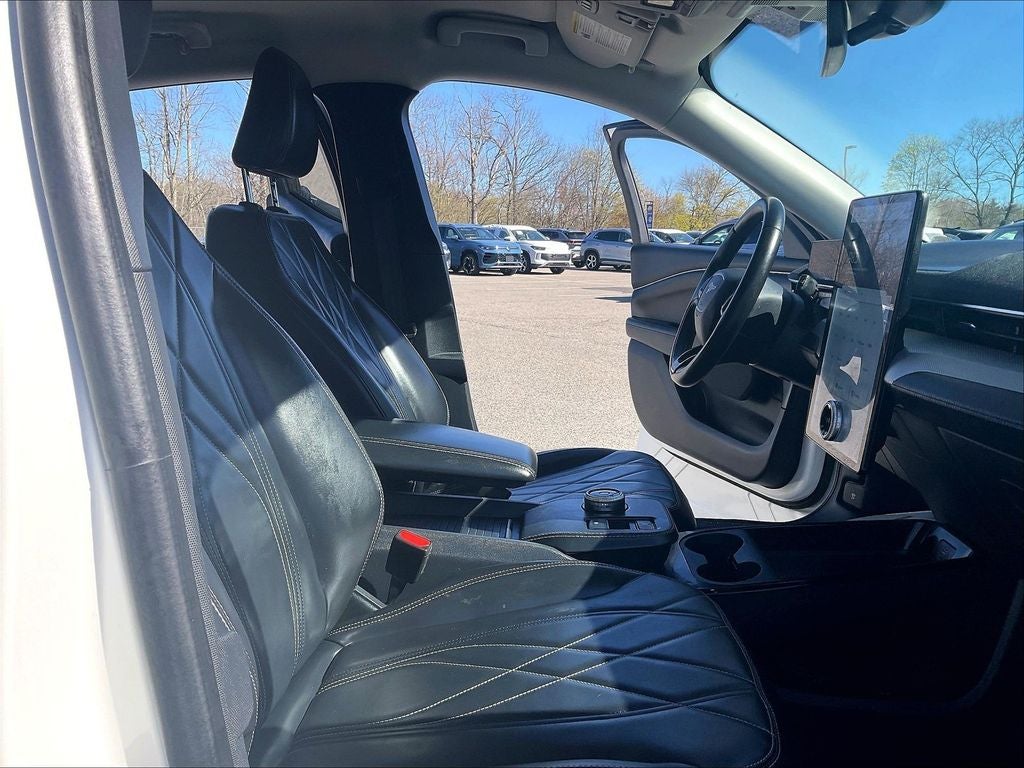 2021 Ford Mustang Mach-E Select